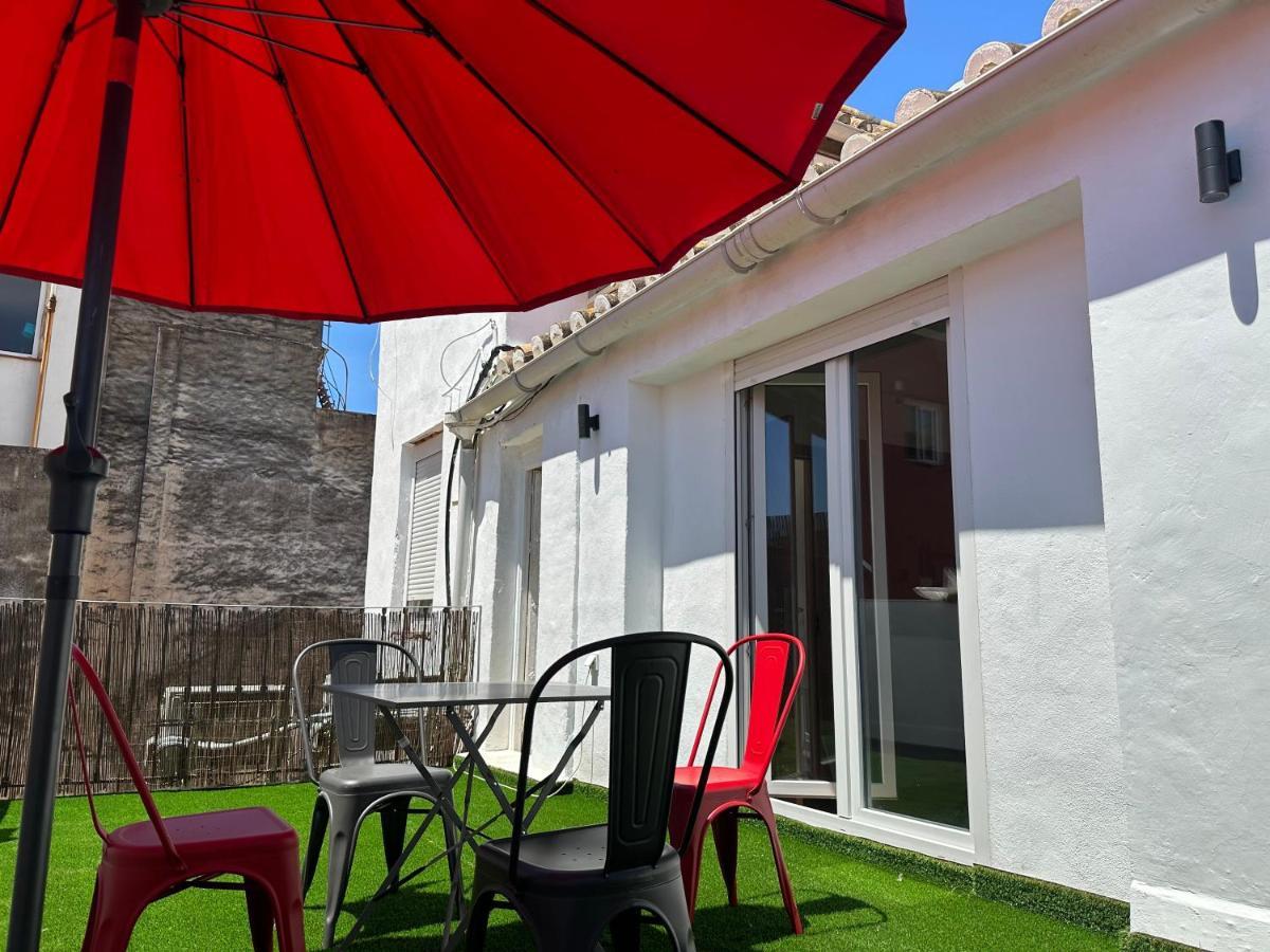Malaga City Suites Экстерьер фото